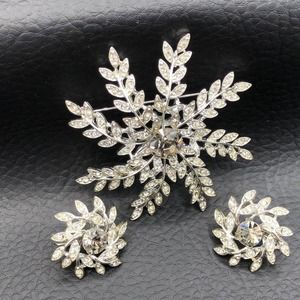 Vintage Sarah Coventry Brooch Earring Demi Parure Evening Snowflake Rhinestone